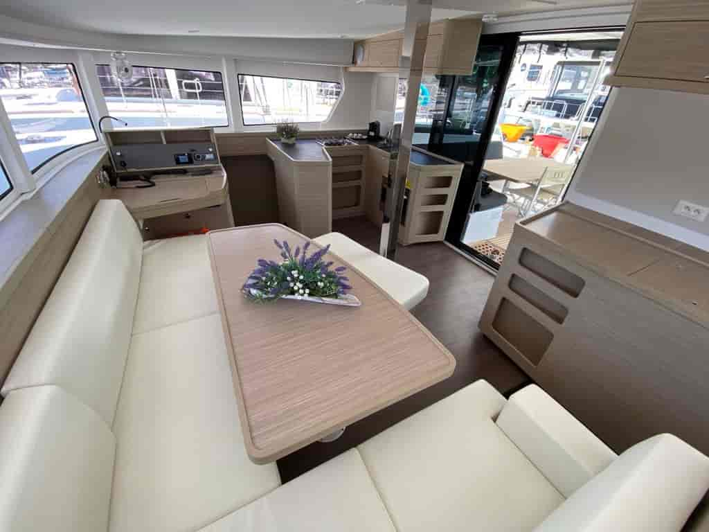 Boat picture 19