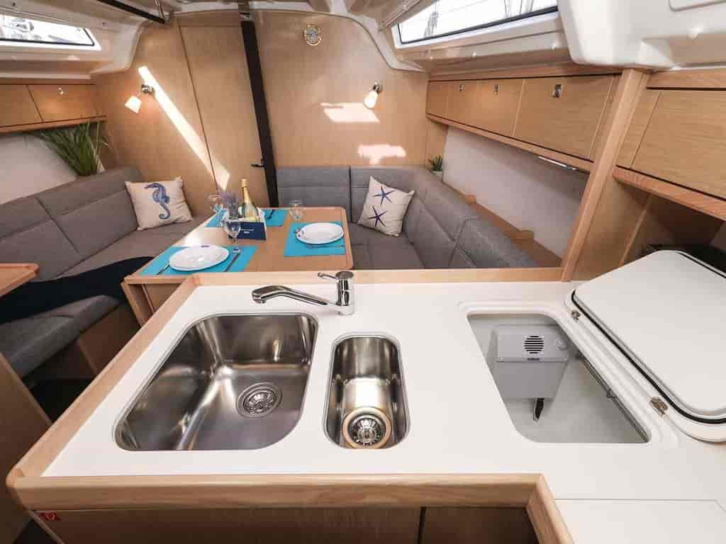 Boat picture 16