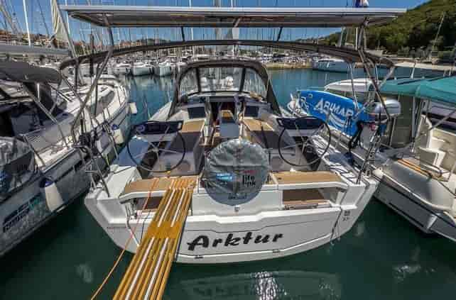 Photo of Arktur, image 1 of 5