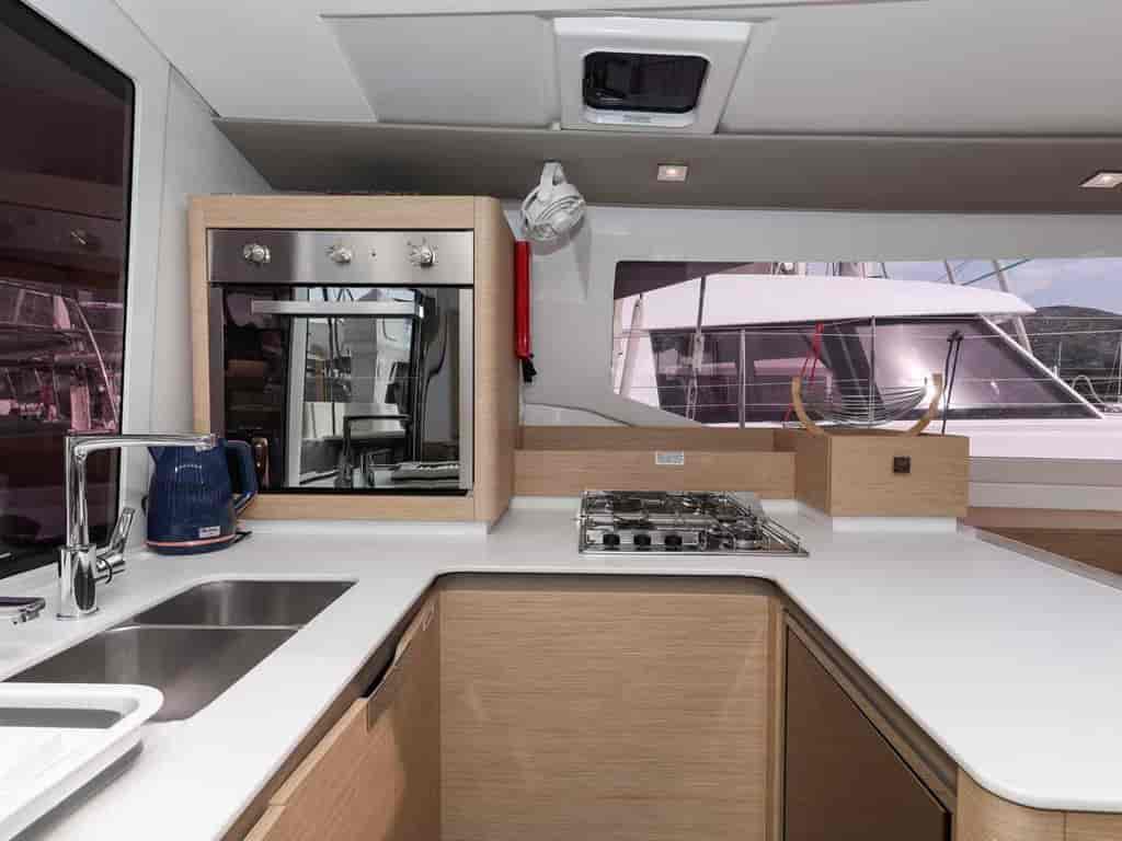 Boat picture 19