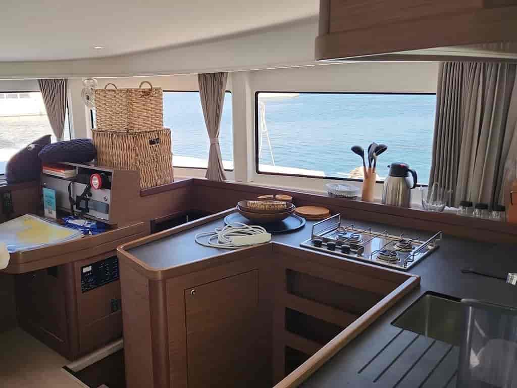 Boat picture 9