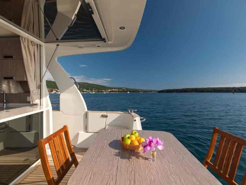 Boat picture 12
