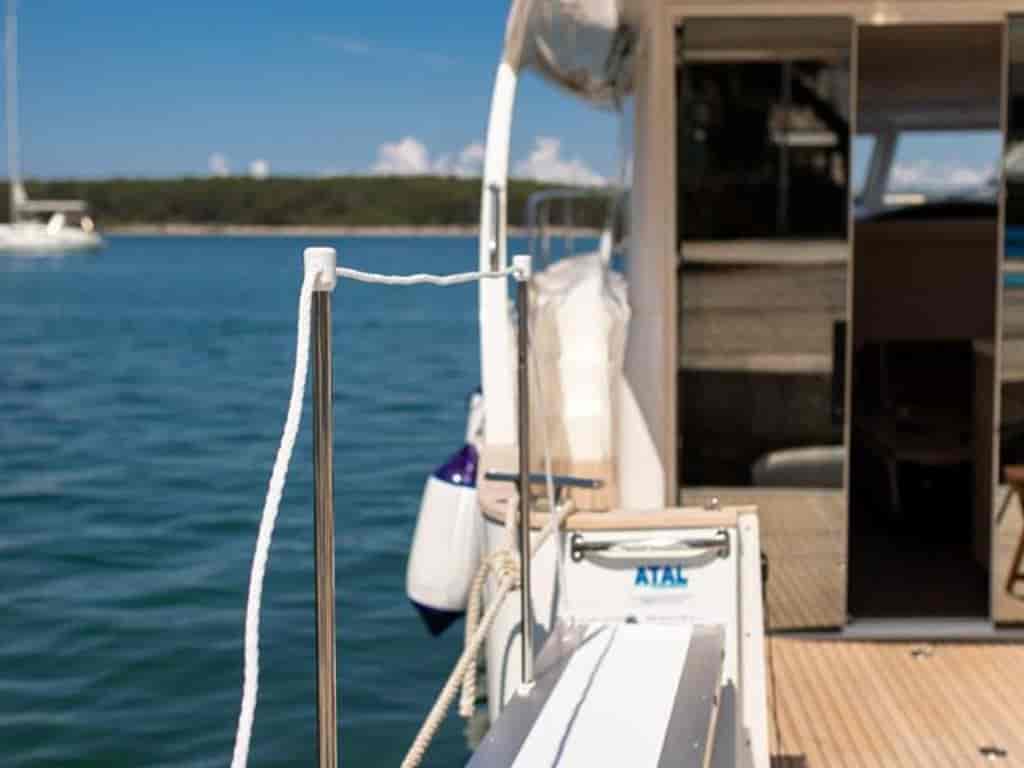 Boat picture 19