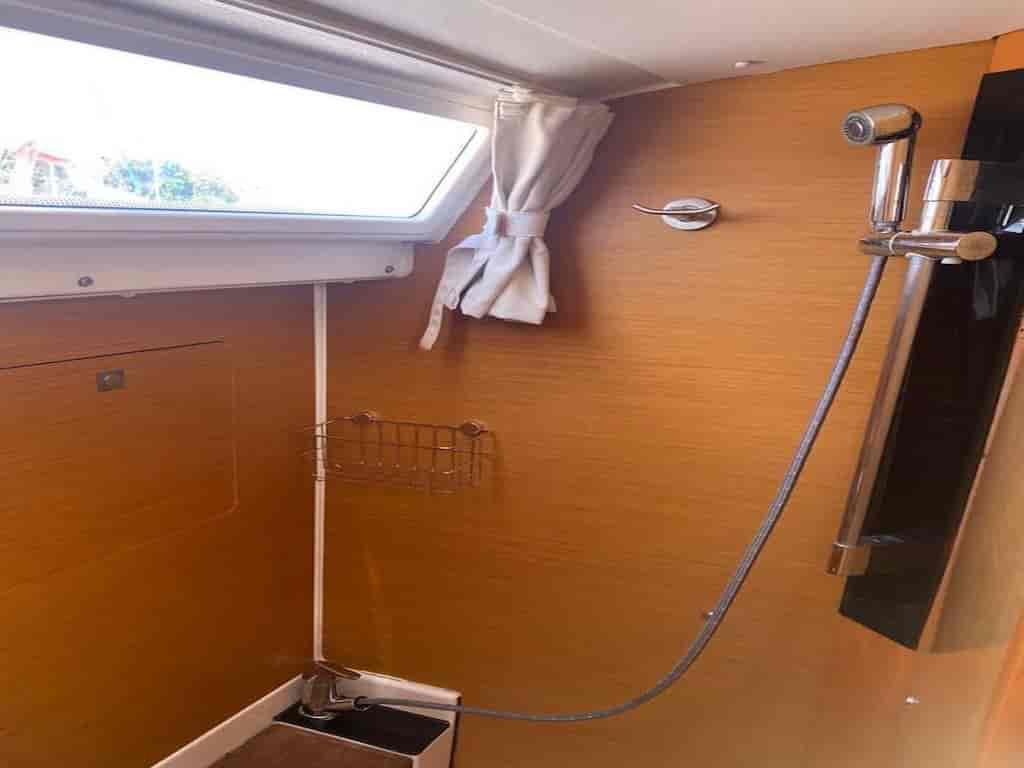 Boat picture 17