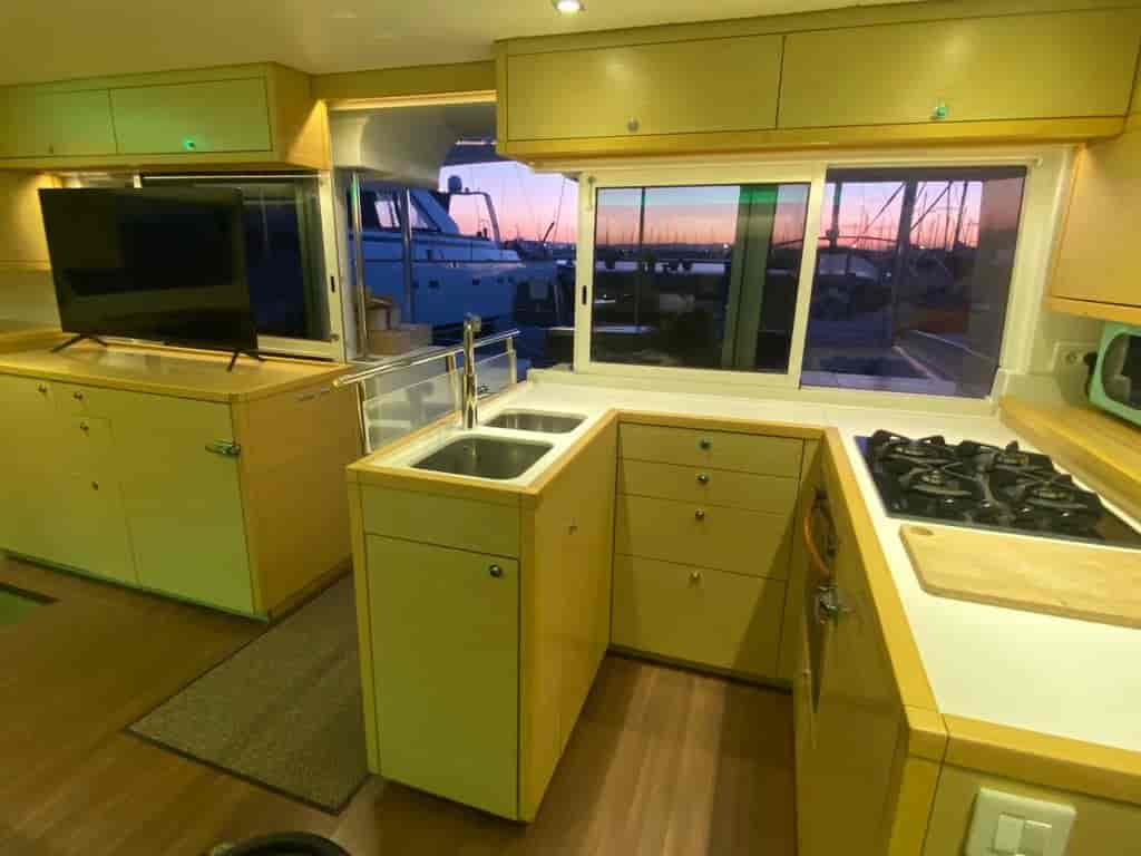 Boat picture 16