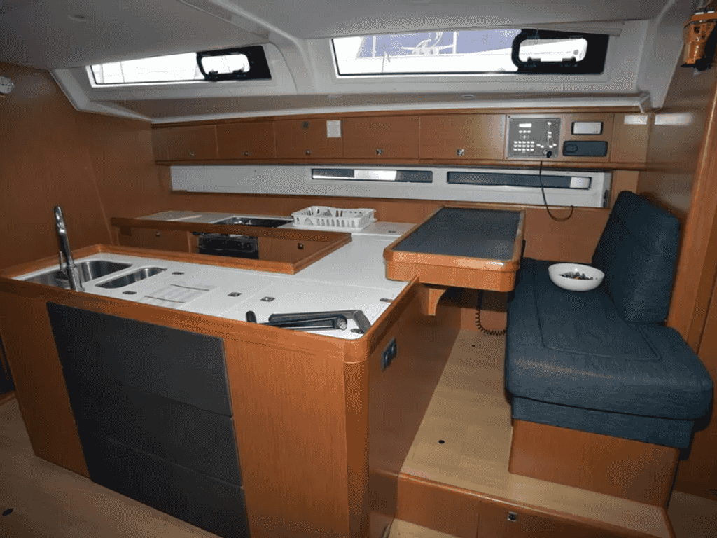 Boat picture 7