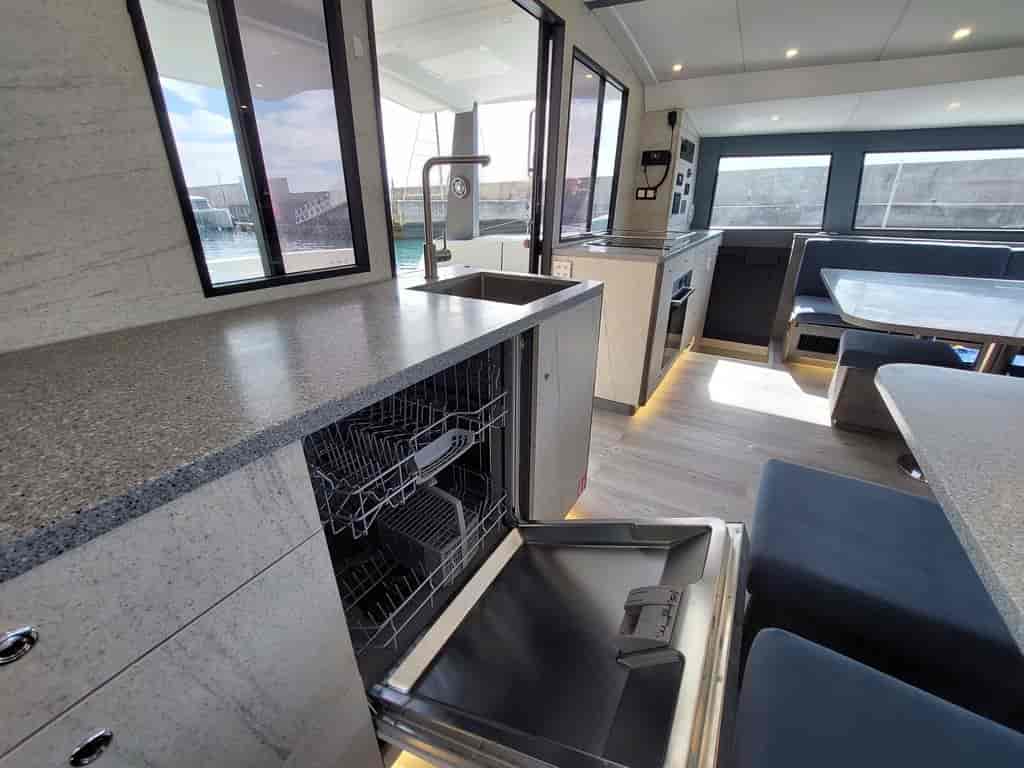 Photo 5 of Orange