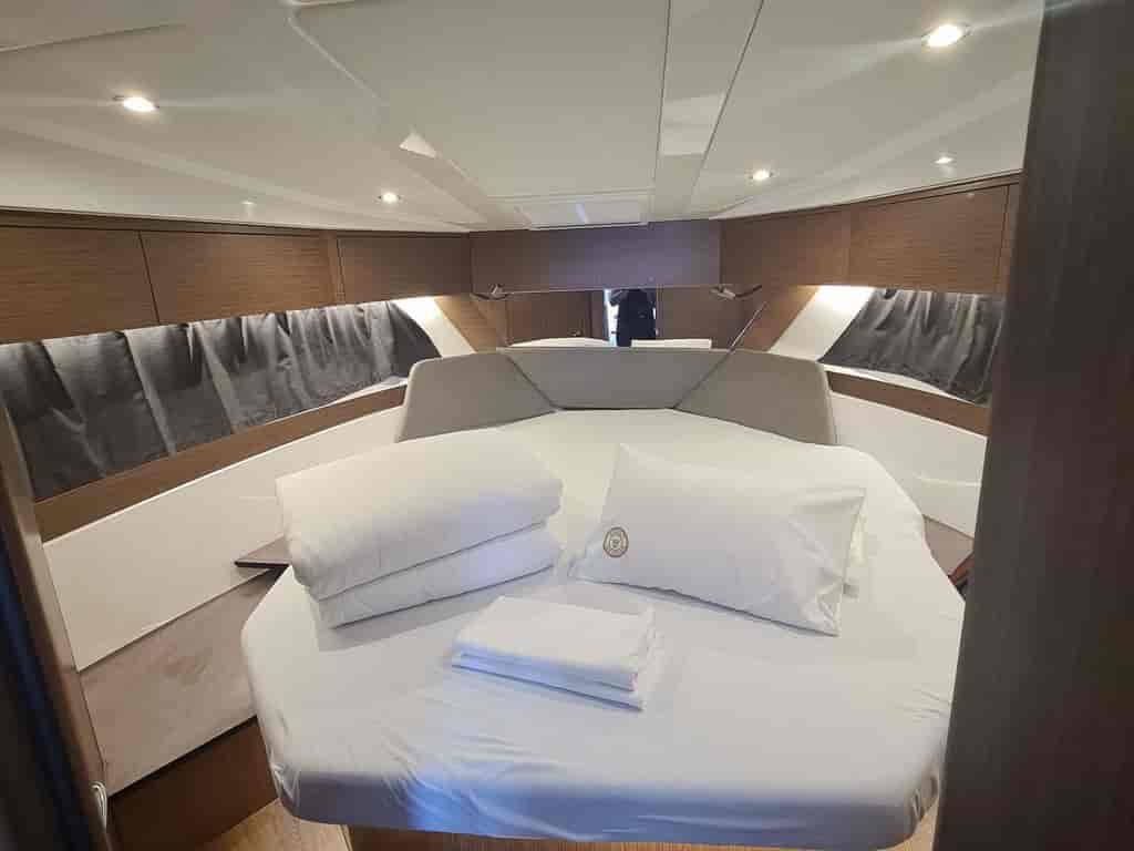 Boat picture 9