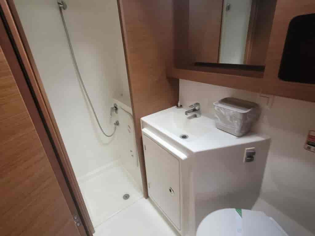 Boat picture 9
