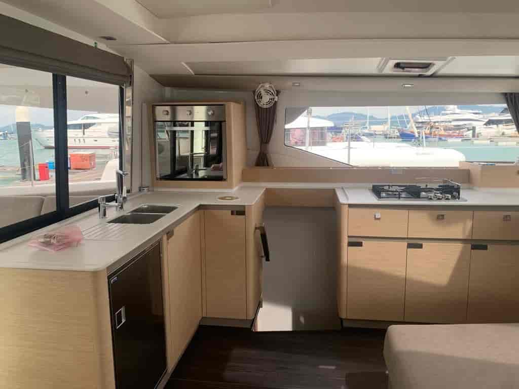 Boat picture 16