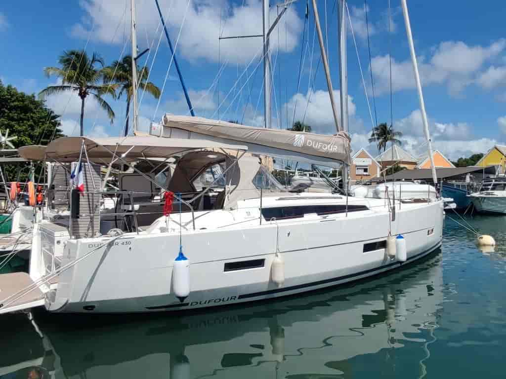 Photo 3 of LUNA ROSSA