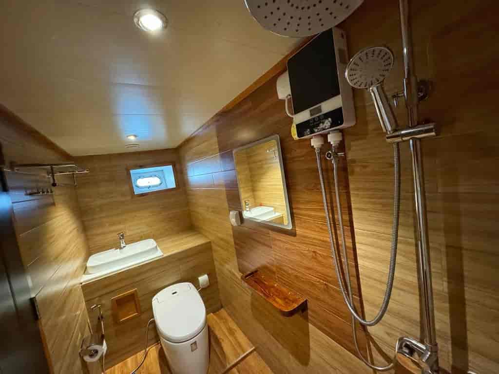 Boat picture 30