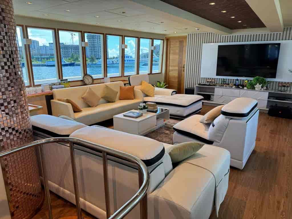 Boat picture 9