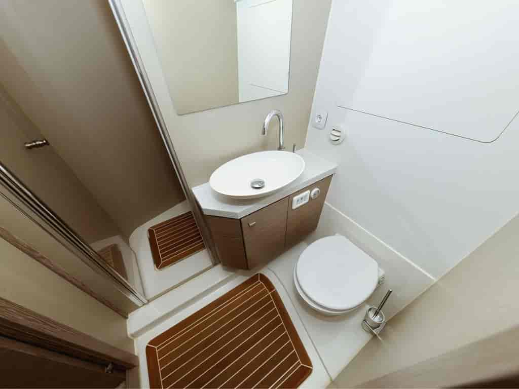 Boat picture 17