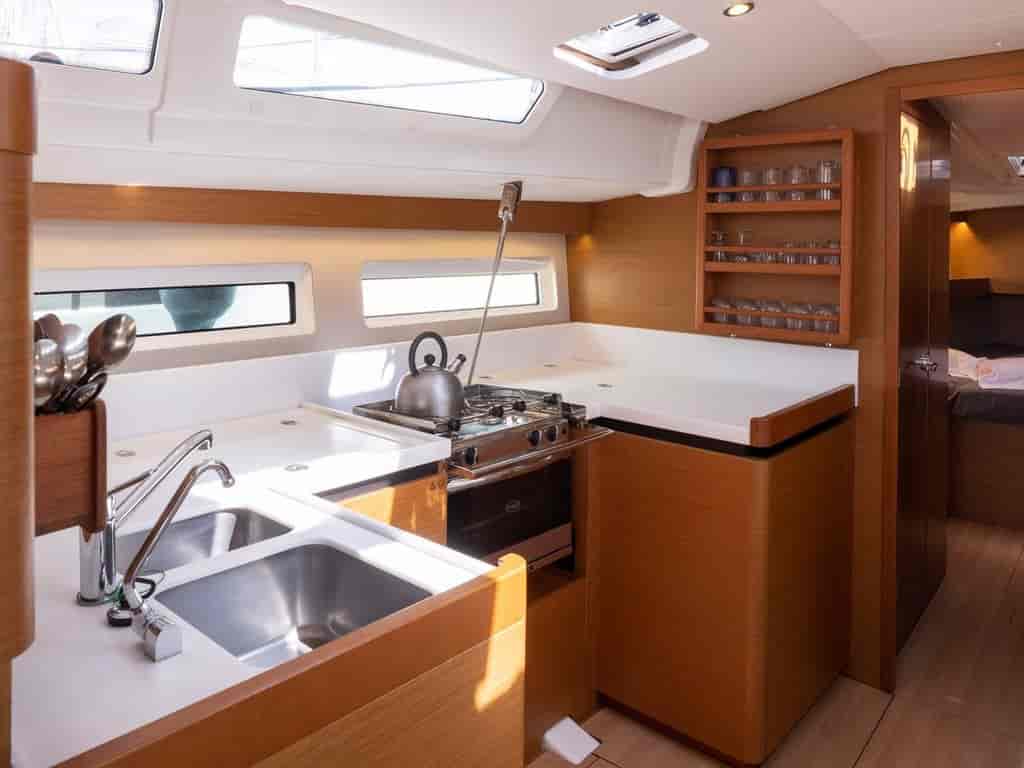 Boat picture 12