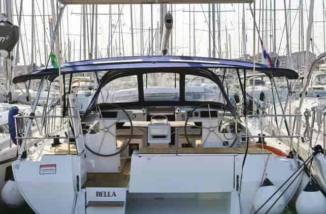 Photo of Bella, image 1 of 5