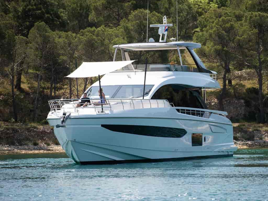 Boat picture 16