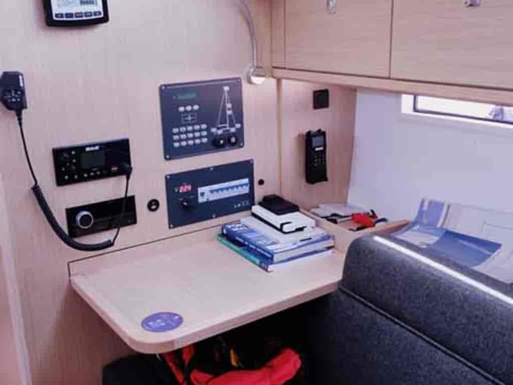 Boat picture 11