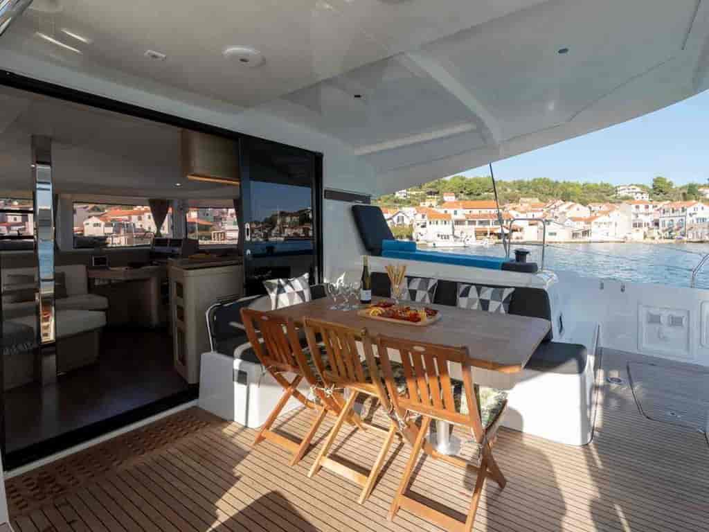 Boat picture 9