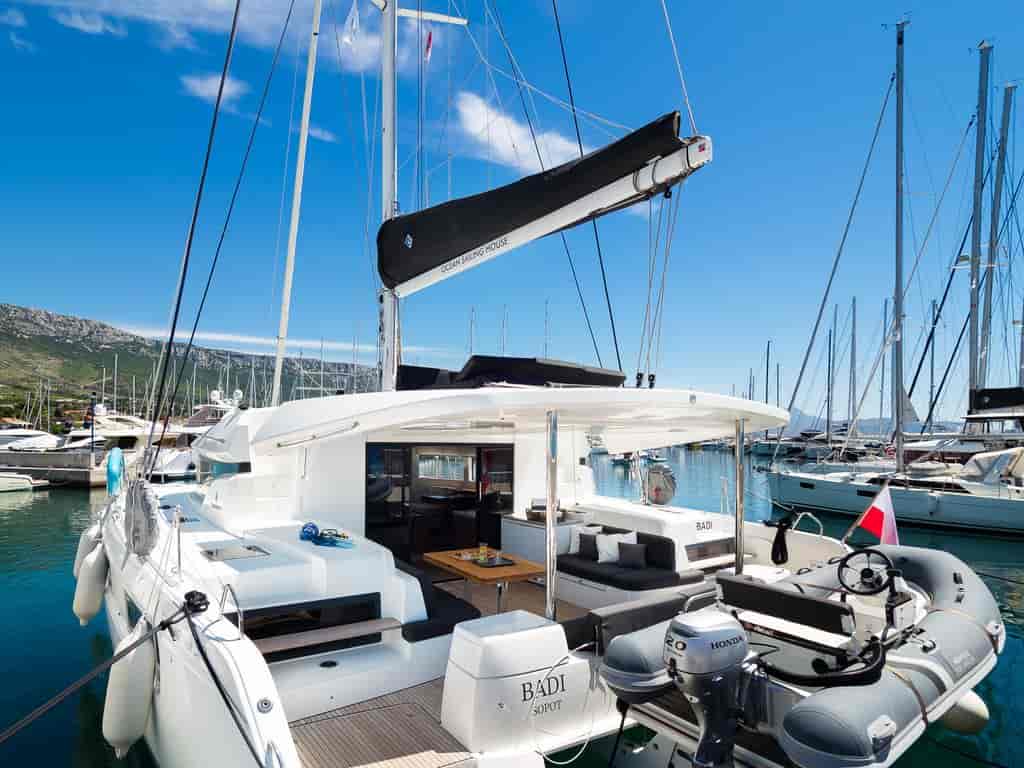Boat picture 17