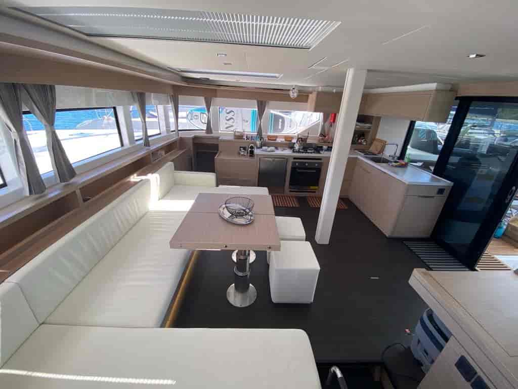 Boat picture 16