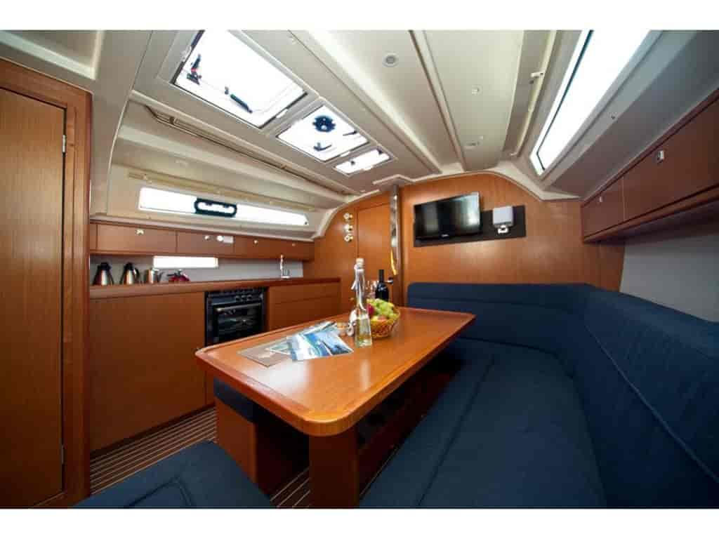 Boat picture 9