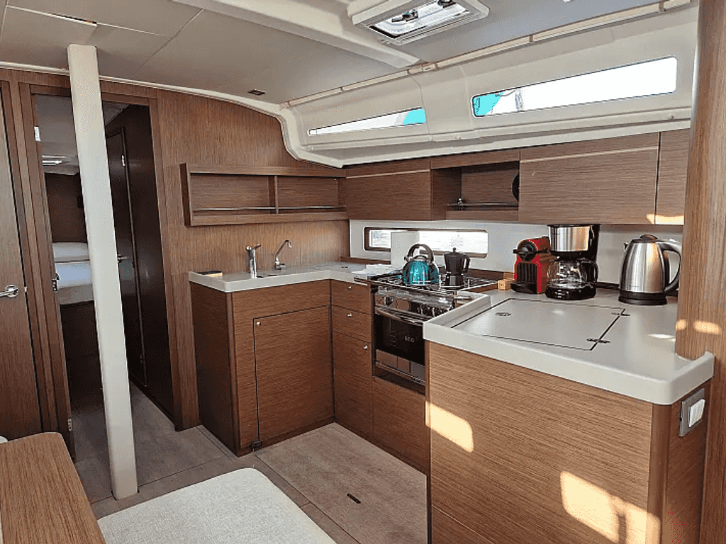 Boat picture 12