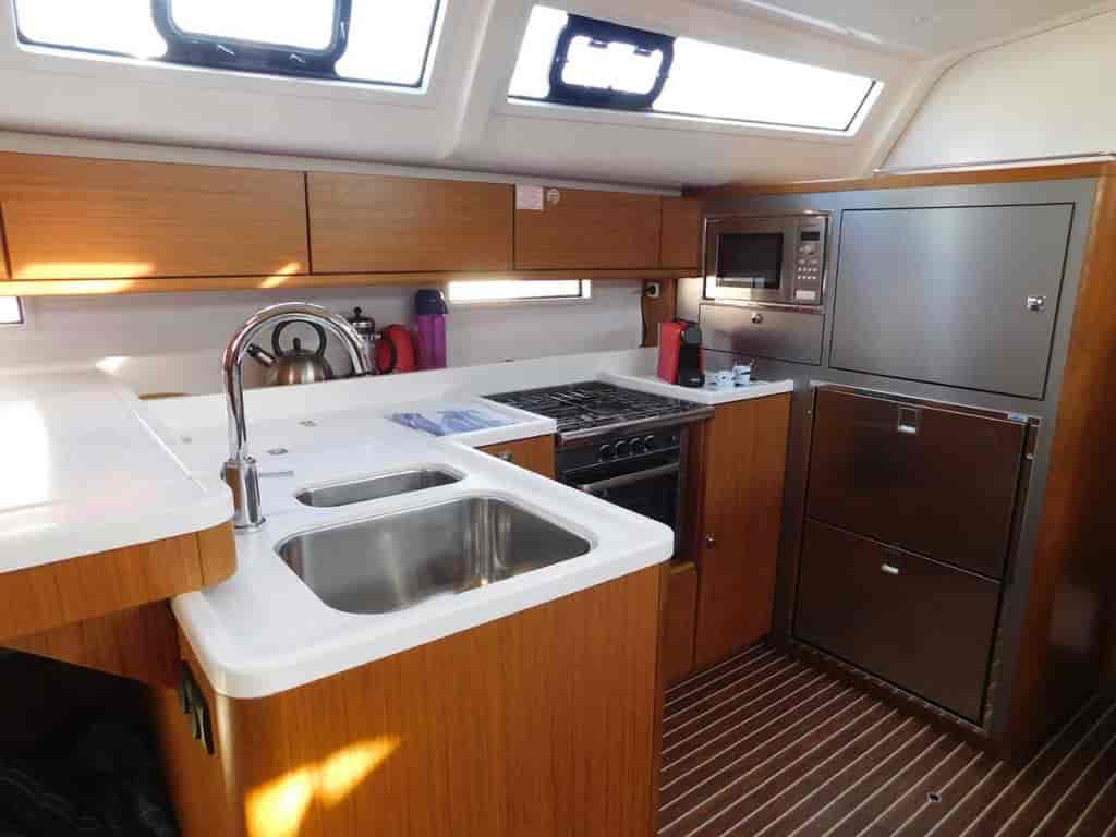 Boat picture 17