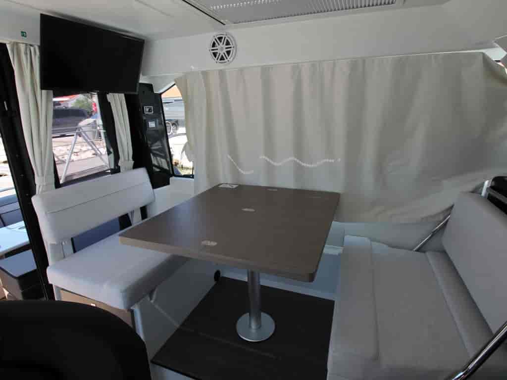Boat picture 9