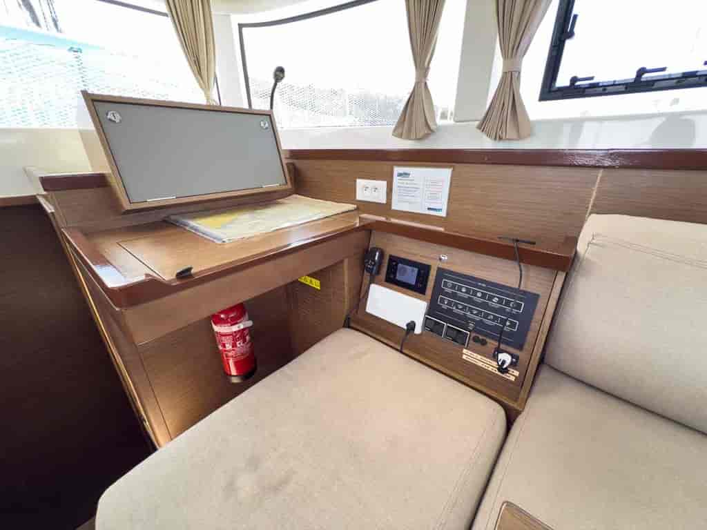 Boat picture 17