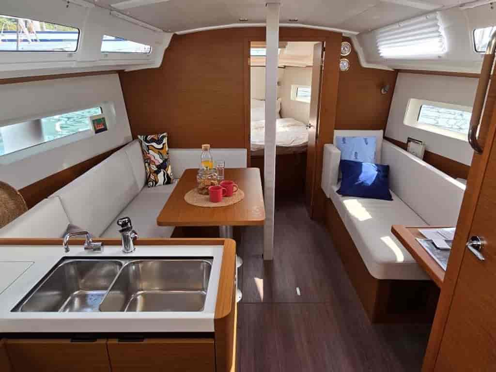 Boat picture 9