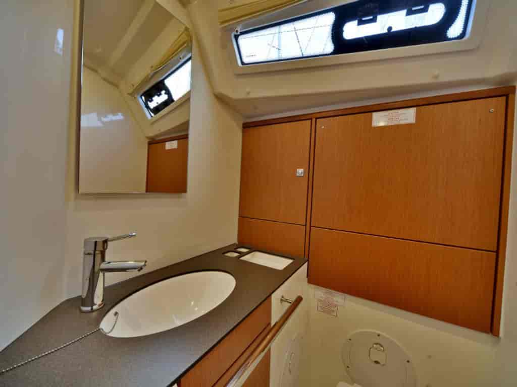 Boat picture 9