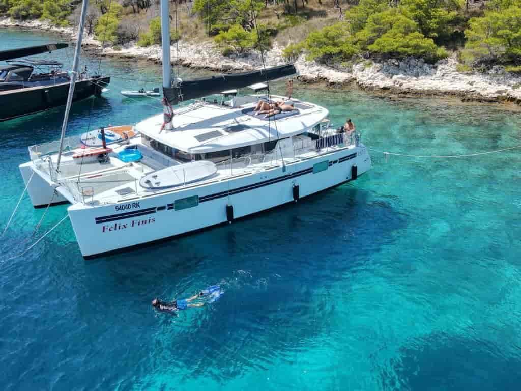 Boat picture 16