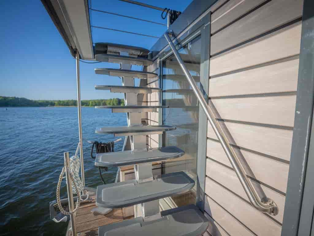 Boat picture 25