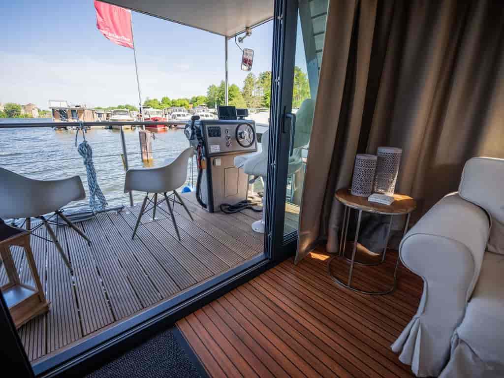 Boat picture 10