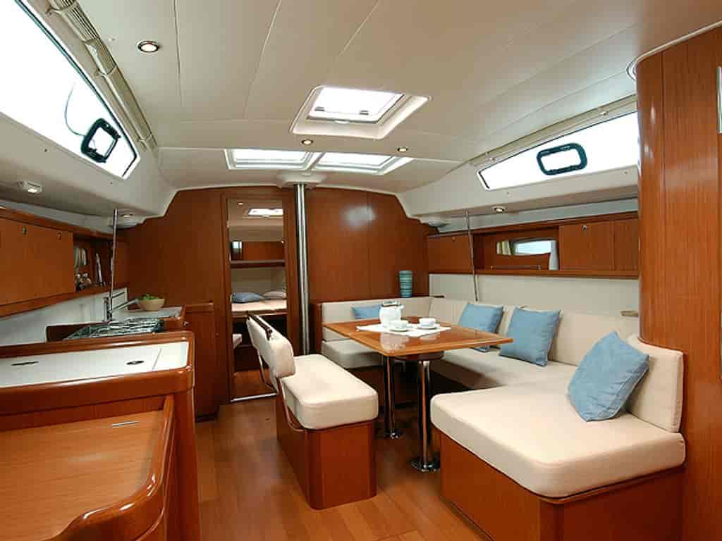 Boat picture 9