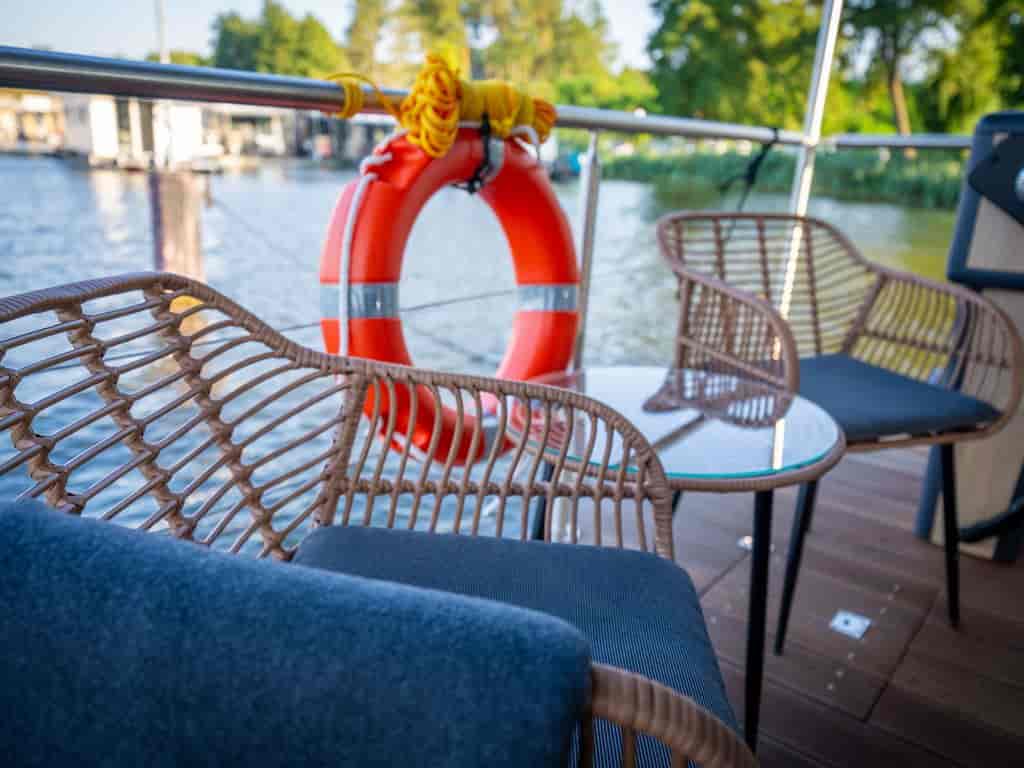 Boat picture 16
