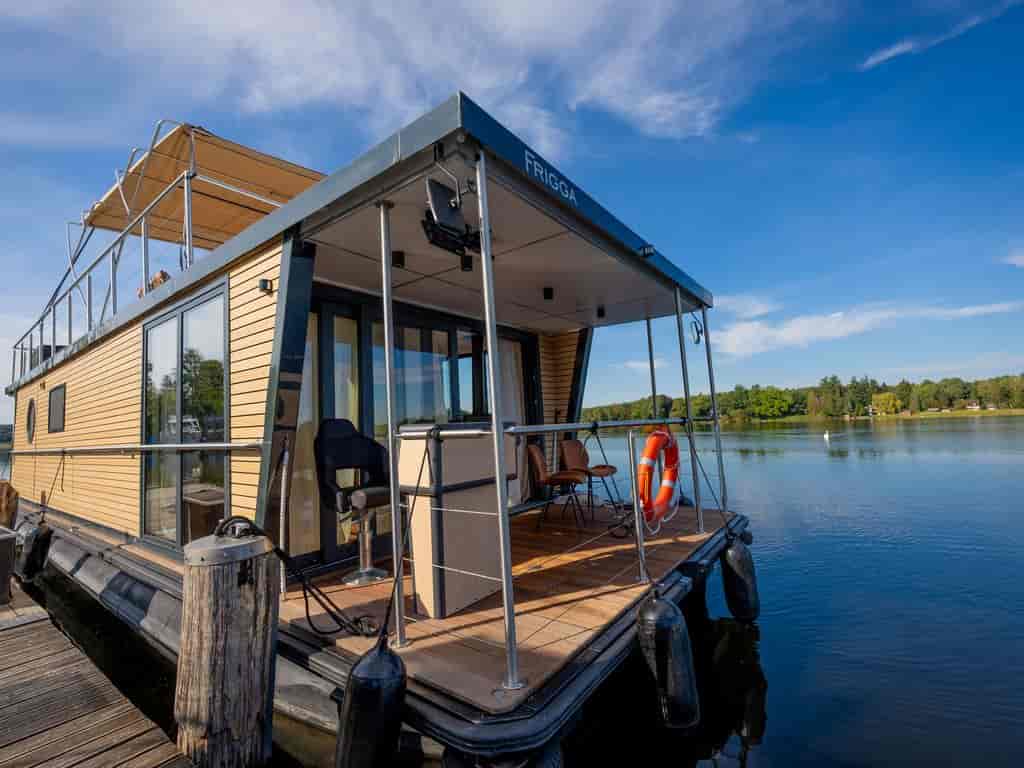 Boat picture 23