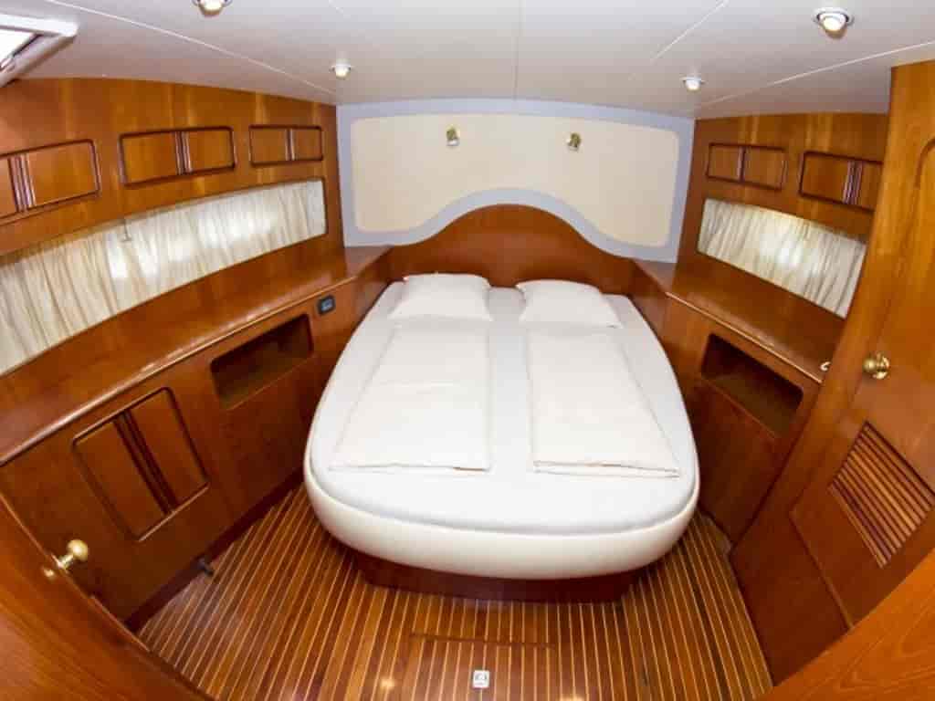Boat picture 3