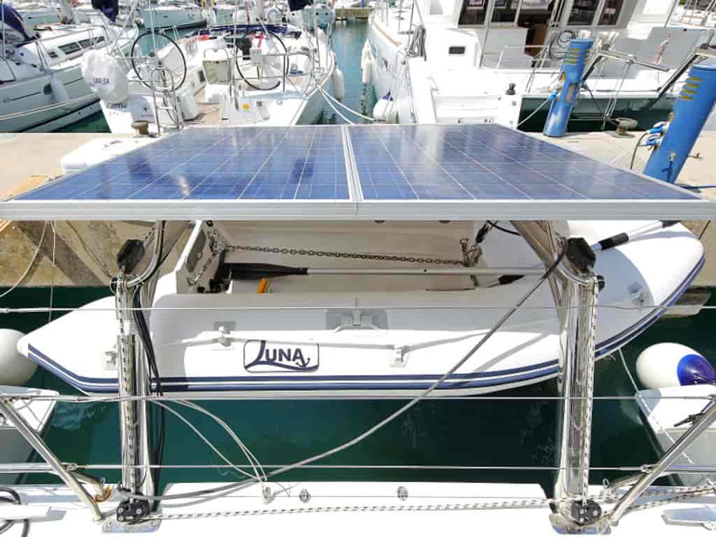 Boat picture 9