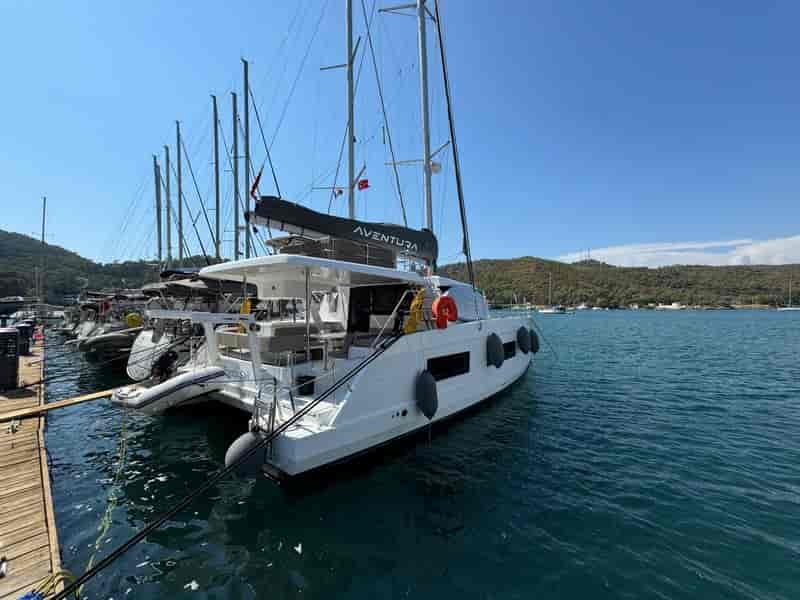 Photo of Pronto Sail, image 1 of 5