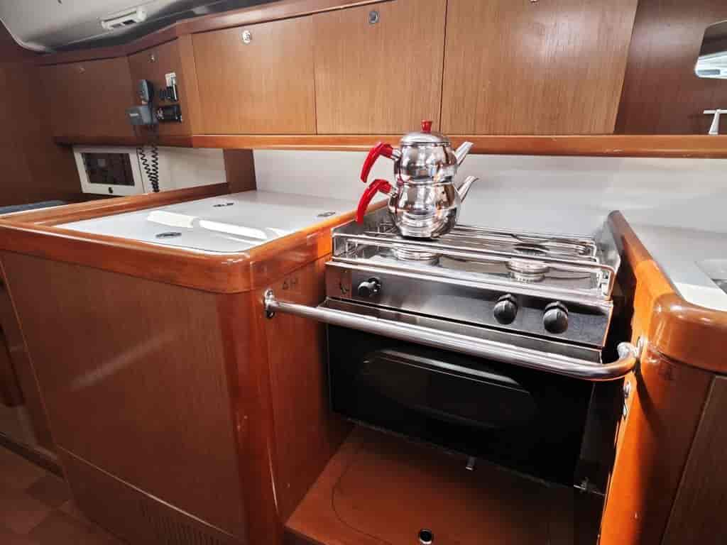 Boat picture 9