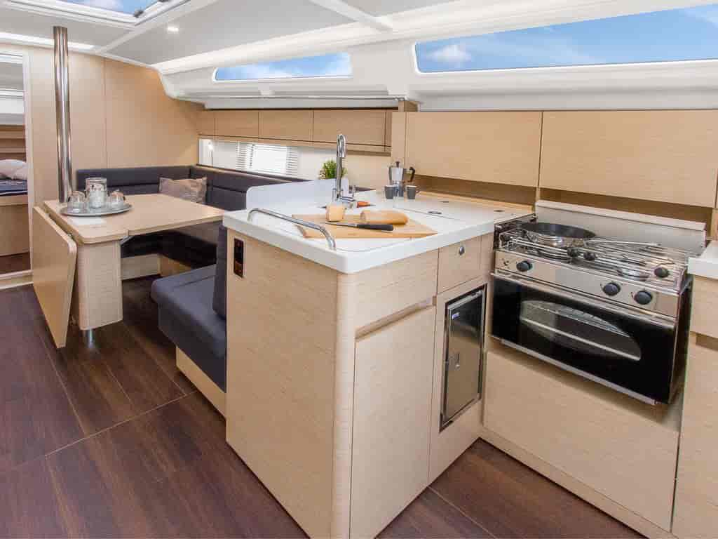 Boat picture 12