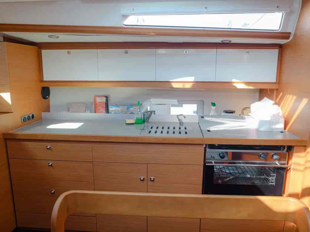 Boat picture 9