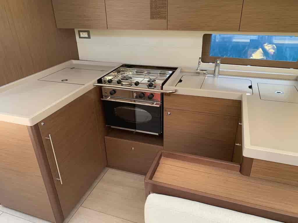 Boat picture 17