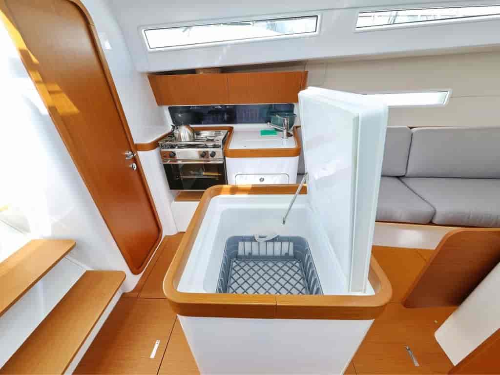 Boat picture 13