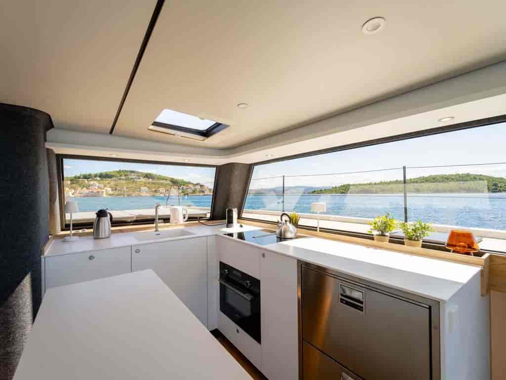 Boat picture 16