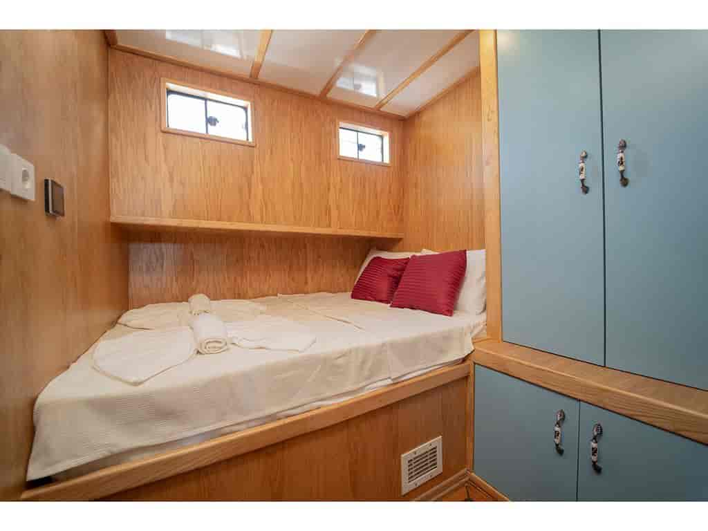 Boat picture 15