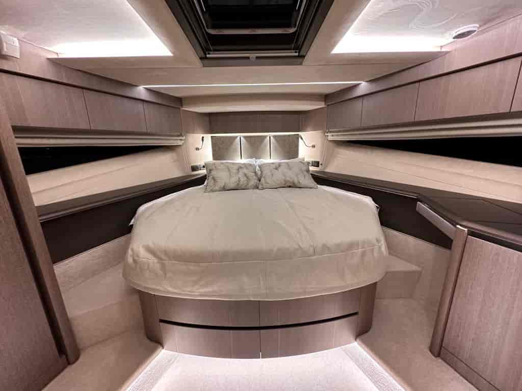 Boat picture 13