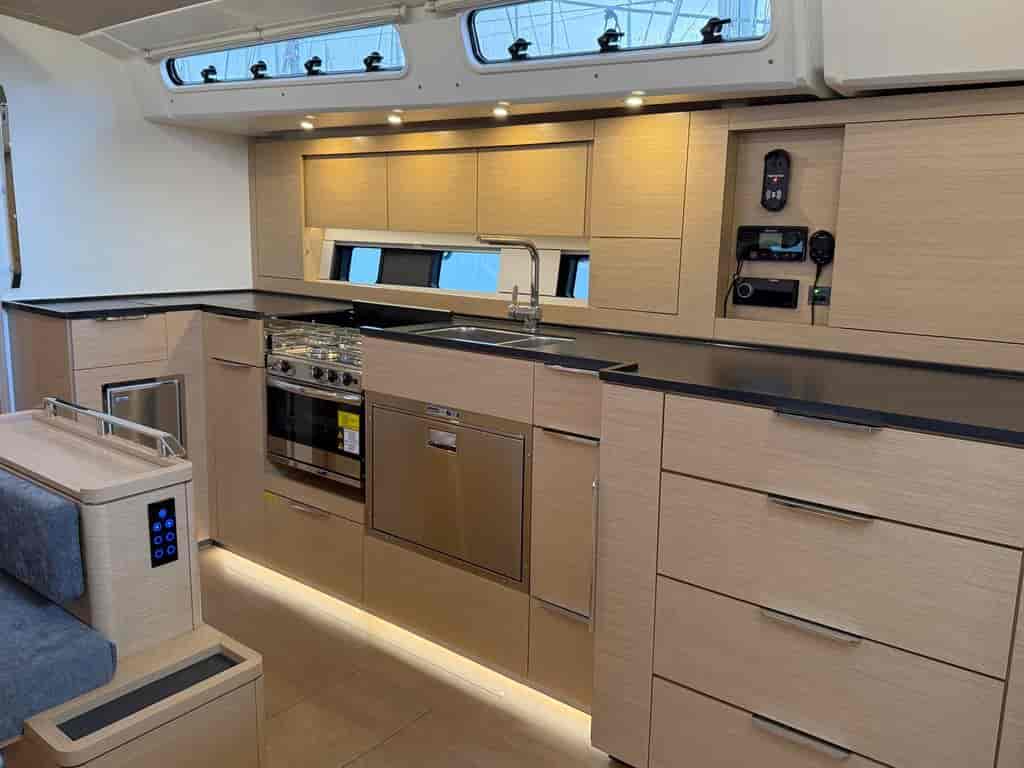 Boat picture 10